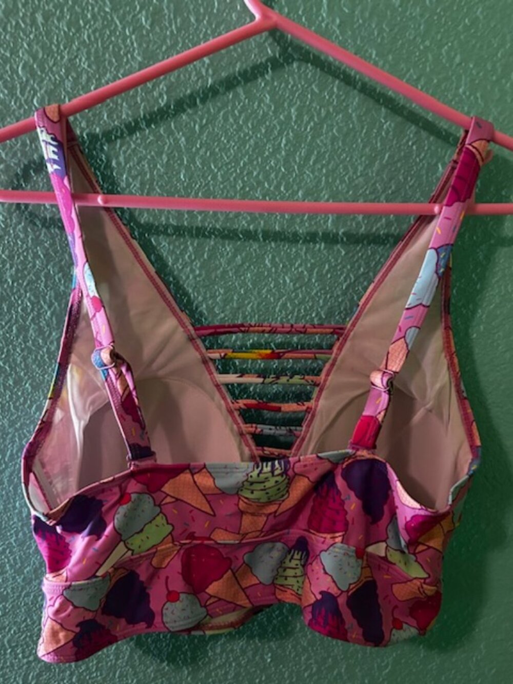 Torrid Women’s Wireless High Neck Lattice Bikini Top Pink Ice Cream Cone Size 1 - Picture 3 of 5